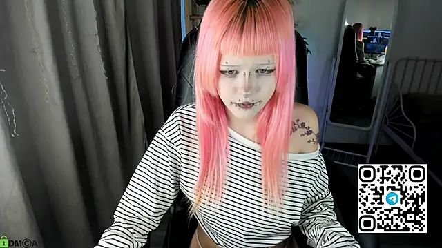 Necucuby online show from 13, 4, 2026