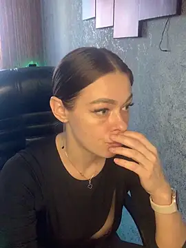 Im Phoenix  online show from 10, 3, 2026