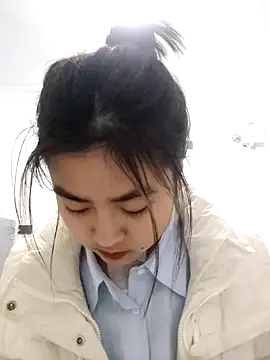 Yunhan 27 online show from 9, 3, 2026