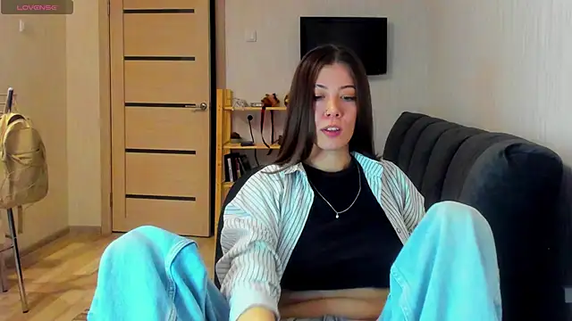 ooopsybritney online show from 10, 3, 2026