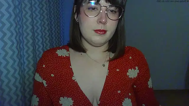 Snapshot of ClaraHard chatting on 23, 4, 2026 ClaraHard online show from 23, 4, 2026