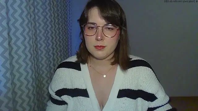Snapshot of ClaraHard chatting on 27, 4, 2026 ClaraHard online show from 27, 4, 2026