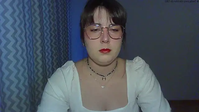 Snapshot of ClaraHard chatting on 13, 5, 2026 ClaraHard online show from 13, 5, 2026