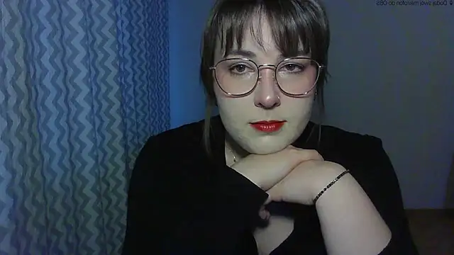 Snapshot of ClaraHard chatting on 18, 5, 2026 ClaraHard online show from 18, 5, 2026