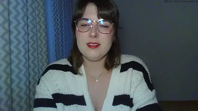 Snapshot of ClaraHard chatting on 24, 5, 2026 ClaraHard online show from 24, 5, 2026