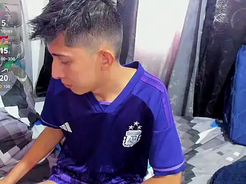 gomitaboy1 online show from 12, 4, 2026