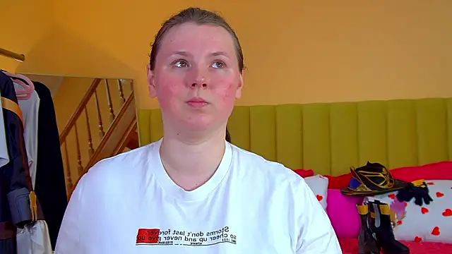 MelodyMoores online show from 25, 4, 2026