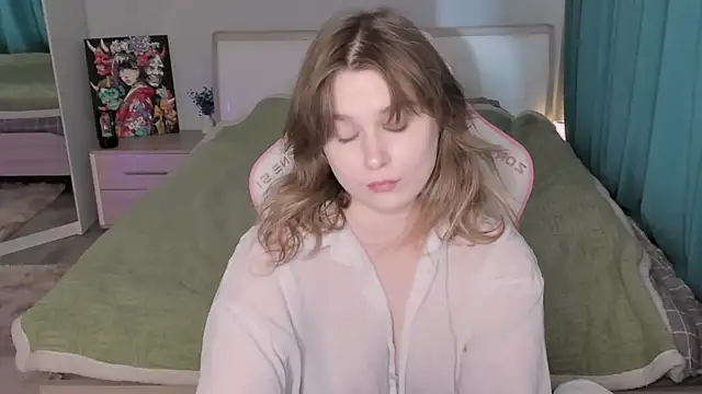 Snapshot of JennyHardy chatting on 28, 7, 2026 JennyHardy online show from 28, 7, 2026