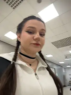 Snapshot of MaryLola chatting on 29, 3, 2026 MaryLola online show from 29, 3, 2026