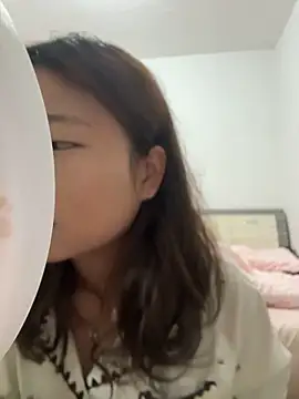 Snapshot of Smallwood_29 chatting on 15, 3, 2026 Smallwood 29 online show from 15, 3, 2026