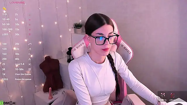 LunaRossaa online show from 16, 3, 2026