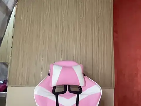 Sunkissed seductress online show from 8, 4, 2026