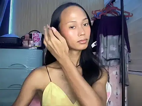 Sunkissed seductress online show from 14, 4, 2026