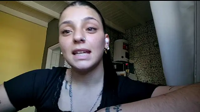 MargeretShala online show from 9, 3, 2026