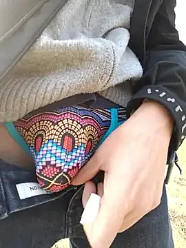 Polishboyek online show from 2, 4, 2026