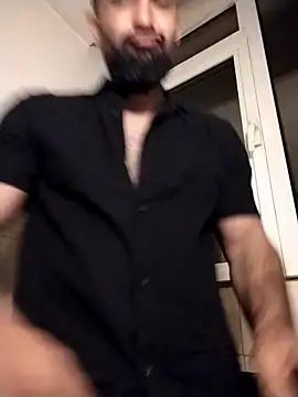 Tommy Porn  online show from 14, 4, 2026