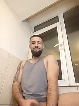 Tommy Porn  online show from 15, 4, 2026