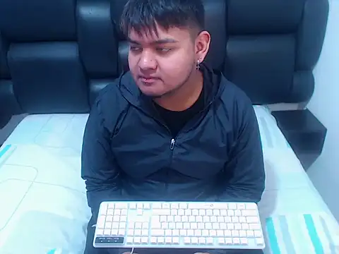 XNoahDeepThroatX online show from 8, 4, 2026