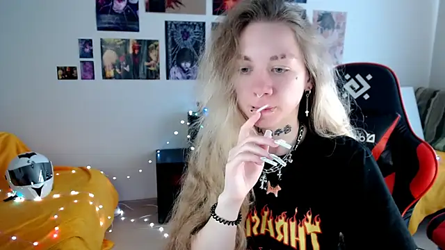 Snapshot of Nica_Kawaii chatting on 23, 5, 2026 Nica Kawaii online show from 23, 5, 2026