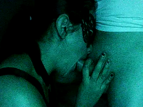 Snapshot of vanillasdark chatting on 8, 4, 2026 vanillasdark online show from 8, 4, 2026