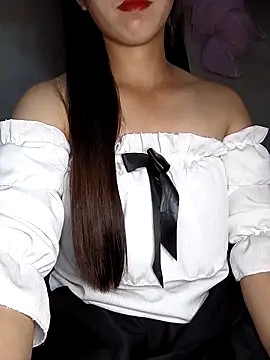 Snapshot of Fiona_2026 chatting on 25, 4, 2026 Fiona 2026 online show from 25, 4, 2026