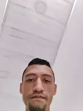 Snapshot of TuCanero23cm chatting on 6, 6, 2026 TuCanero23cm online show from 6, 6, 2026