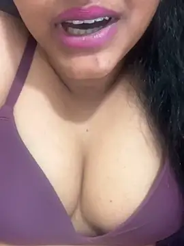 munni-munni6767 online show from 15, 4, 2026