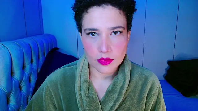Snapshot of luasecret chatting on 24, 5, 2026 luasecret online show from 24, 5, 2026