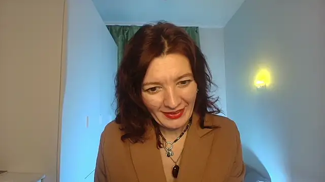 Bonnie Naughtyy online show from 7, 4, 2026