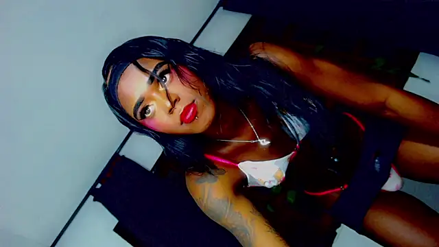 laaura dolll online show from 28, 3, 2026