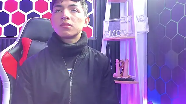 Cristopher Wild online show from 2, 6, 2026