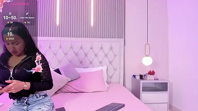 Katty cute19 online show from 7, 6, 2026