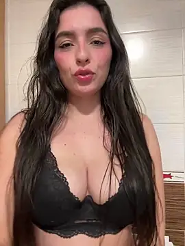 Isa bunny777 online show from 12, 4, 2026