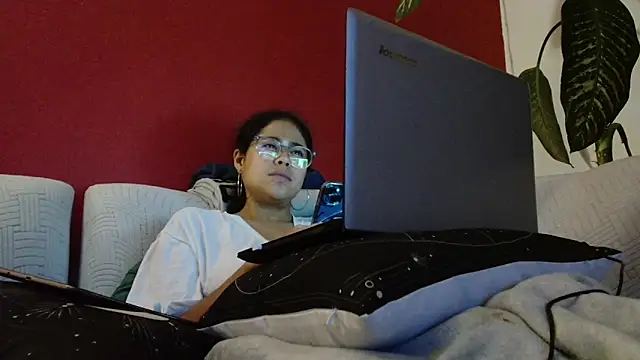 katnay29 online show from 6, 3, 2026