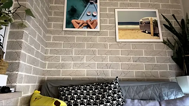 LaraDraggoo online show from 21, 3, 2026