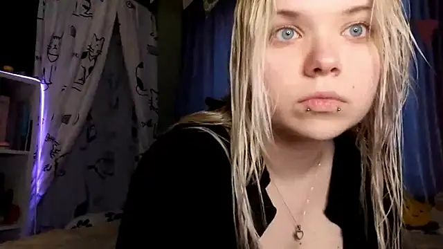 Snapshot of AnimeGirl67 chatting on 25, 3, 2026 AnimeGirl67 online show from 25, 3, 2026