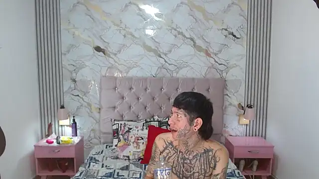 AshlieeGreenn online show from 30, 4, 2026