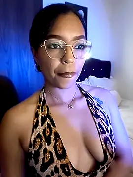 nathyjonees online show from 23, 7, 2026