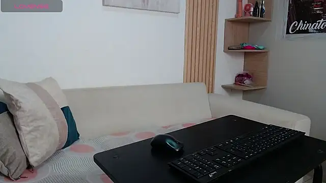 Snapshot of queen_adhara chatting on 25, 7, 2026 queen adhara online show from 25, 7, 2026