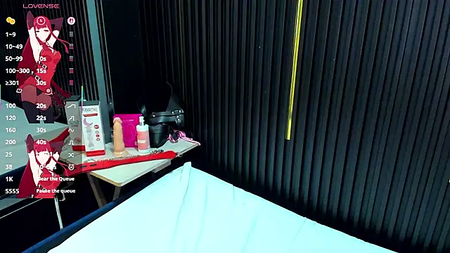 milaanddalia   online show from 10, 3, 2026