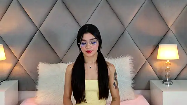 Snapshot of OliviaDiaz chatting on 13, 7, 2026 OliviaDiaz online show from 13, 7, 2026