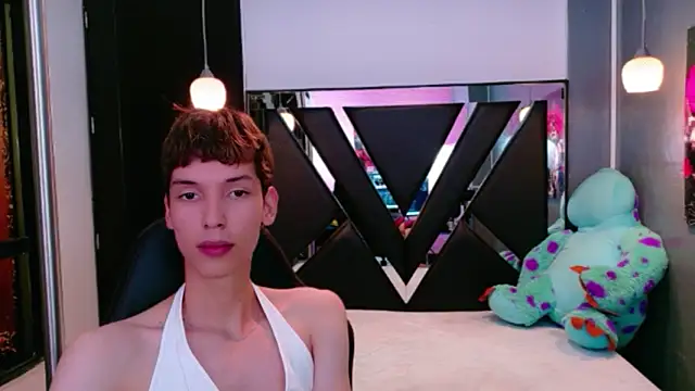 Stefany PiInk online show from 22, 4, 2026