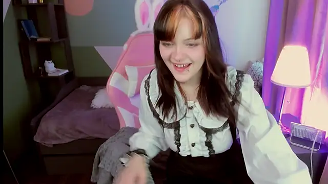 Snapshot of EsterTwilight chatting on 23, 5, 2026 EsterTwilight online show from 23, 5, 2026