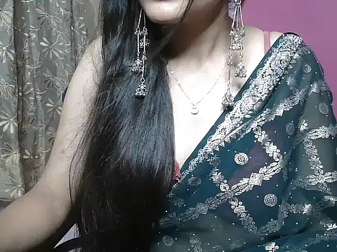 Snapshot of Sonam-kapur1 chatting on 21, 5, 2026 Sonam-kapur1 online show from 21, 5, 2026