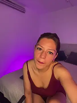 Snapshot of NatyBliss_gh chatting on 6, 8, 2026 NatyBliss gh online show from 6, 8, 2026