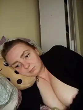 Bella-Monroe online show from 19, 4, 2026