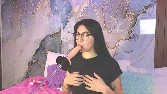 abbycandhy online show from 24, 7, 2026