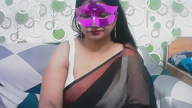 Snapshot of hard_to_do__ chatting on 10, 7, 2026 hard to do online show from 10, 7, 2026