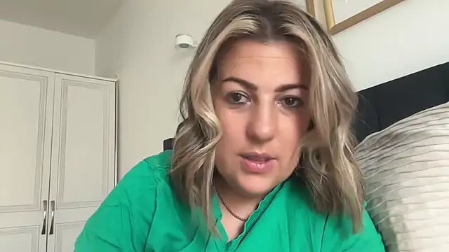 Snapshot of annabellewarick chatting on 4, 7, 2026 annabellewarick online show from 4, 7, 2026