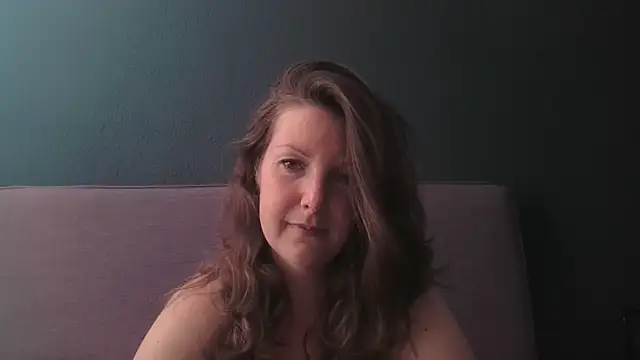Boobiegirl91 online show from 9, 6, 2026